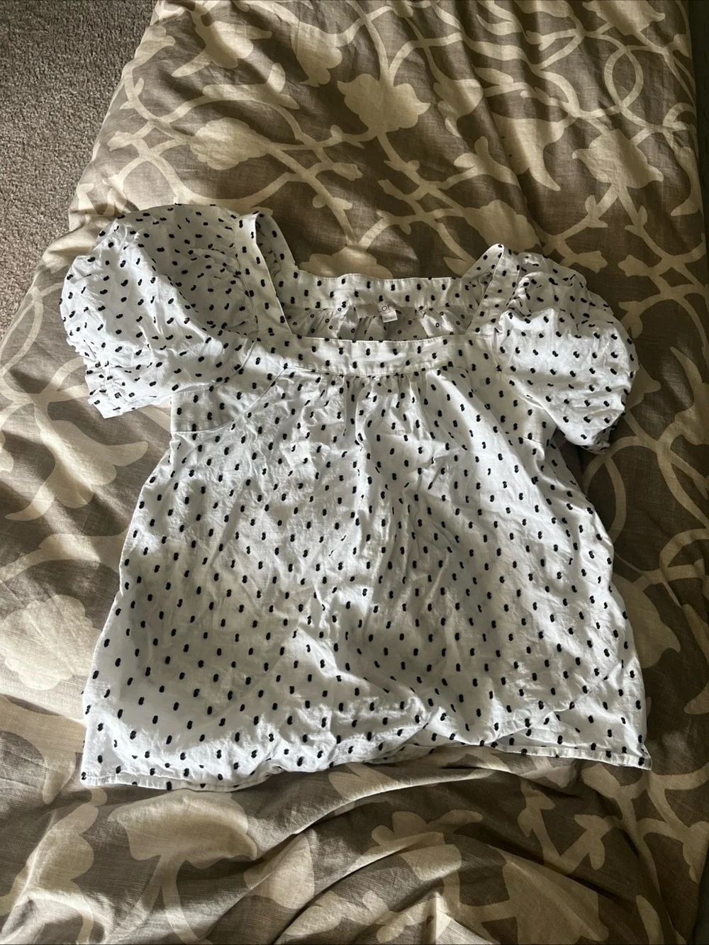 LOFT (White) Eyelet Puff Sleeve Blouse Women Small